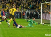 多特蒙德中卫暂缺席球队训练，或因伤病困扰的简单介绍